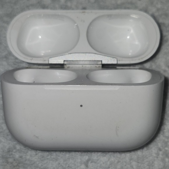 Apple Other - Apple AirPods Pro 2 Charging Case Only A2700 Lightning Genuine 2nd Gen White